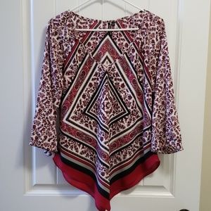 Womens Heartsoul Floral V Neckline Top Size Large